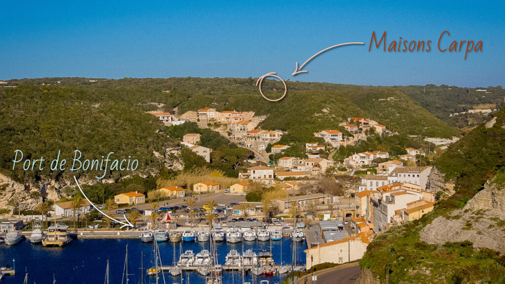 Localisation des maisons vu du port de Bonifacio
